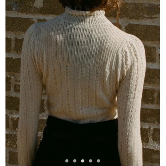 Doen Alpaca and silk mock neck lightweight cream sweater top - Picture 4 of 14